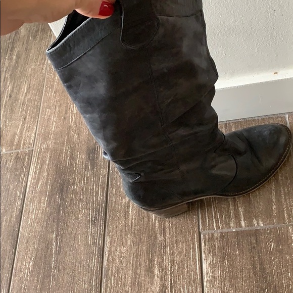 Aldo Boots - Picture 3 of 4